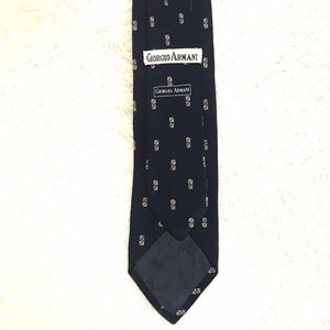 Giorgio Armani Vintage Silk Tie Black w/ Geometric Retro pattern